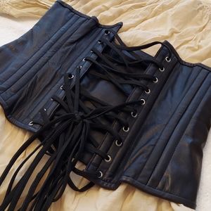 Black Underbust Corset